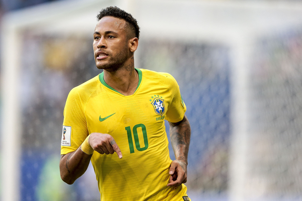 将球送到最 将球送到最